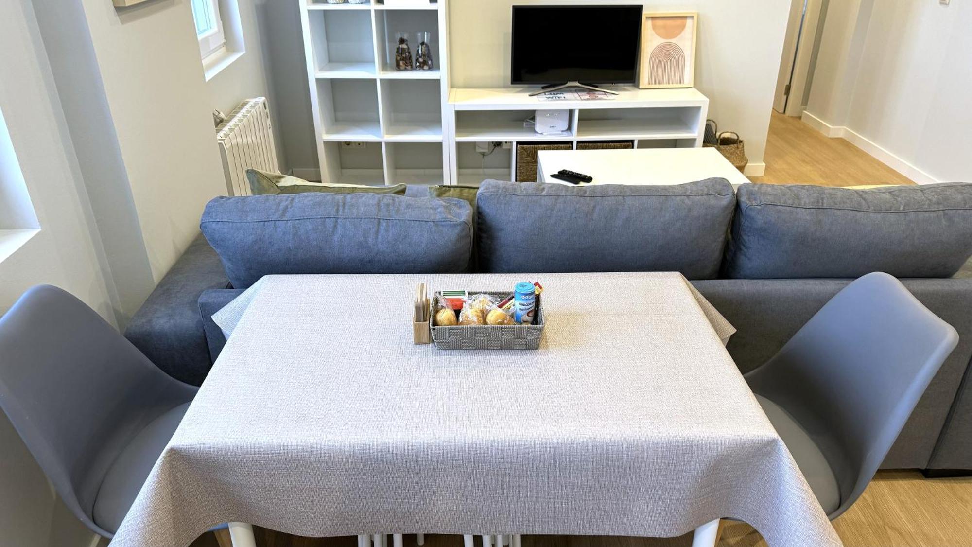 Acogedor Apartamento En Ronda Outeiro 210 ア・コルーニャ エクステリア 写真
