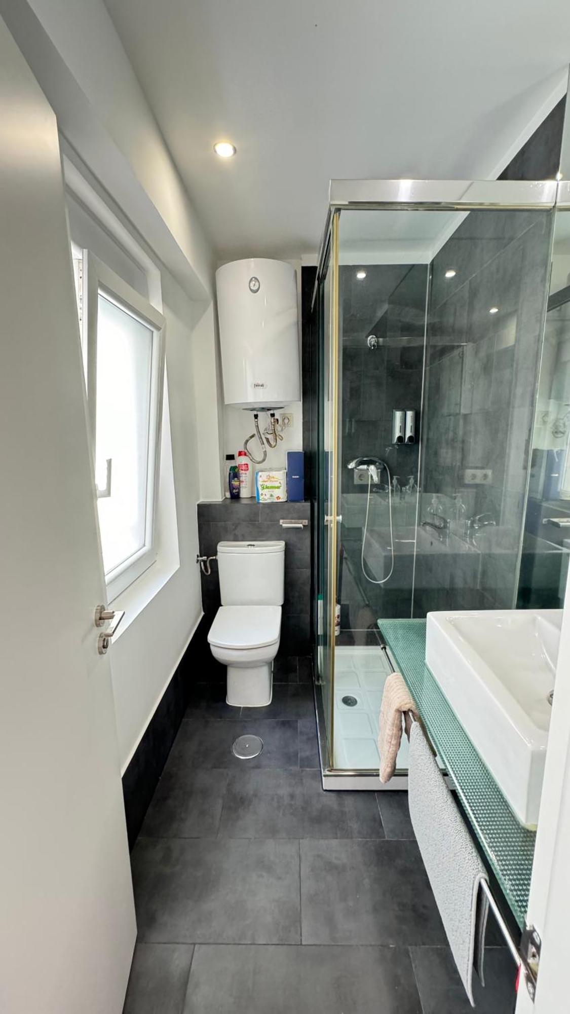 Acogedor Apartamento En Ronda Outeiro 210 ア・コルーニャ エクステリア 写真